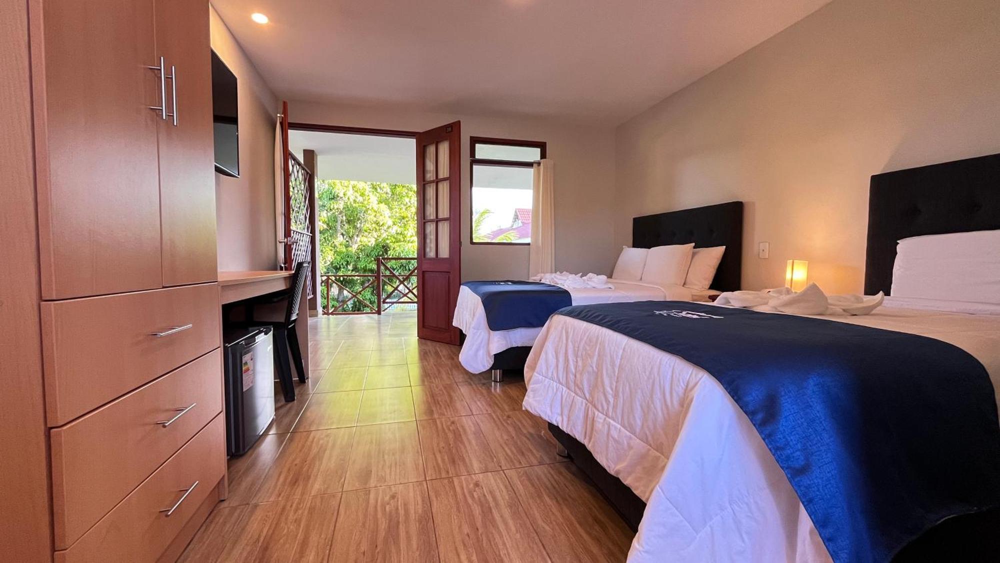Laguna Azul Hotel & Suites Sauce Ngoại thất bức ảnh