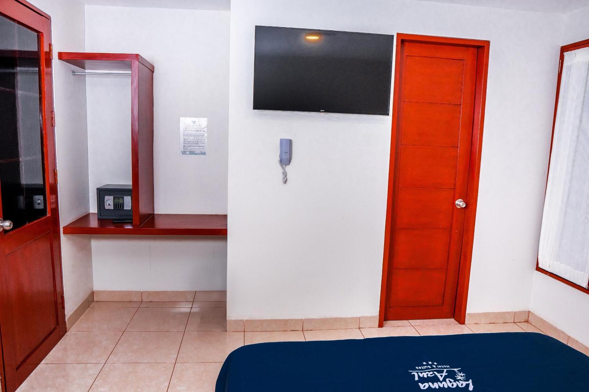 Laguna Azul Hotel & Suites Sauce Ngoại thất bức ảnh
