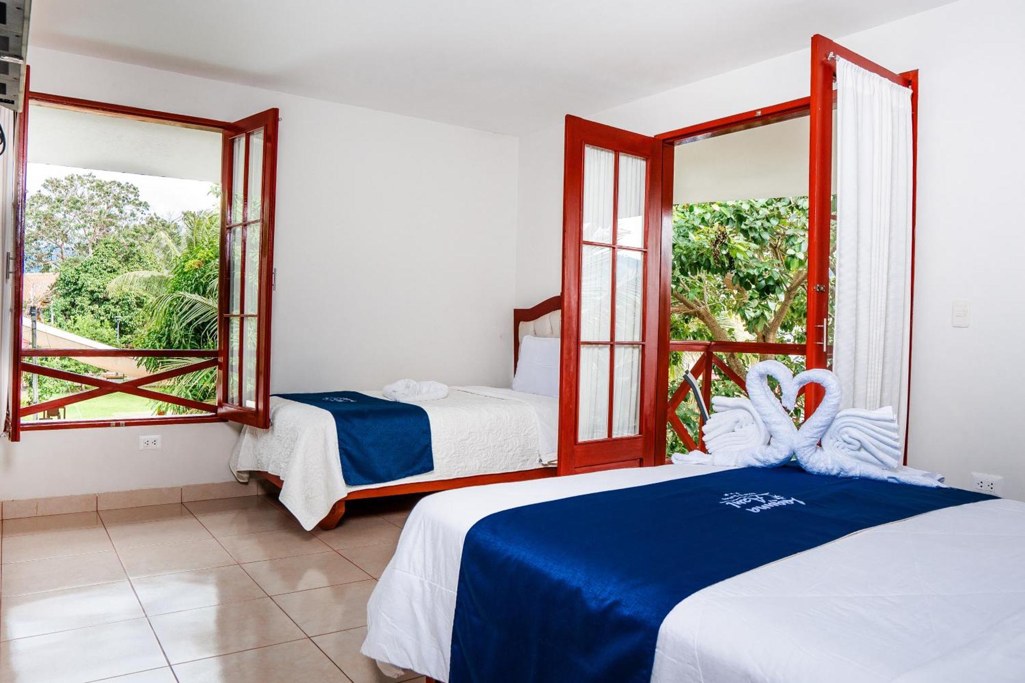 Laguna Azul Hotel & Suites Sauce Ngoại thất bức ảnh